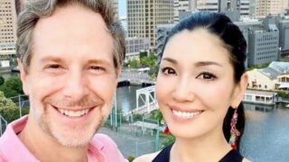 いくつもの壁を乗り越えて…国際結婚に至った有名人夫婦5選