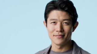 鈴木亮平の家族構成がすごい！兄は研究者で叔父はLA在住？妻や子供も調査