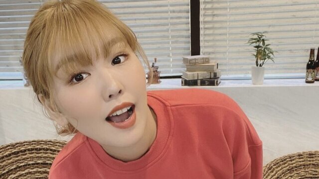 平成フラミンゴりほが可愛い！整形してる？すっぴん動画はある？