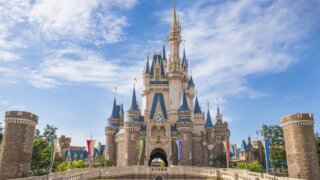 ディズニーランド値段上がりすぎ！1万円超えって本当？料金推移も調査
